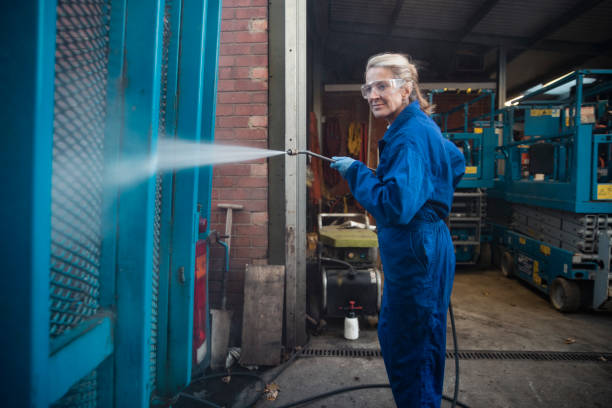 Best Garage Pressure Washing  in Paddock Lake, WI